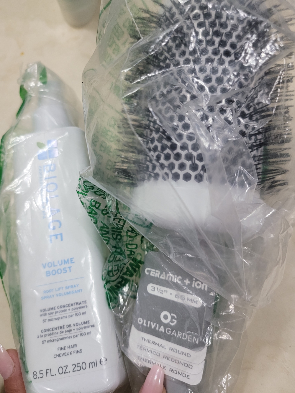 Ultimate Volume Hair Bundle: Olivia Garden 3.5” Round Brush & Biolage Root Lift